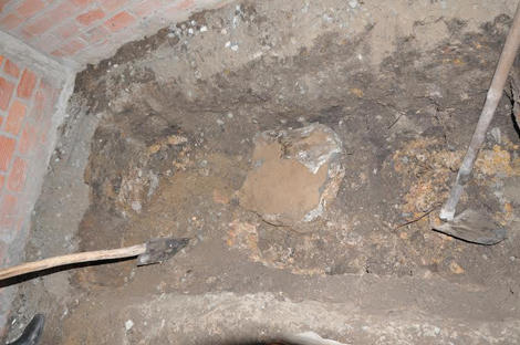 Kinh hoàng lời khai của người chồng sát hại vợ rồi chôn xác giữa nhà