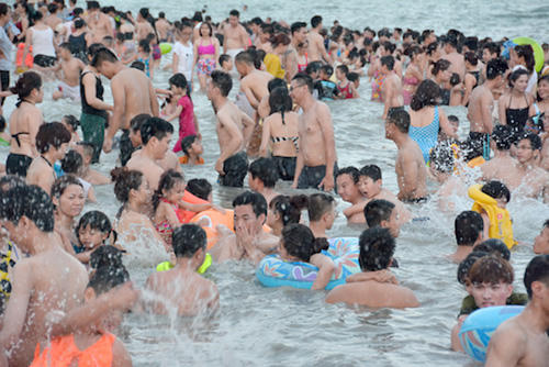 Người Việt đi du lịch hay hành xác?