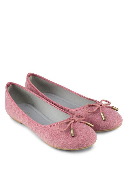 Bạn chọn kiểu giày dép nào?