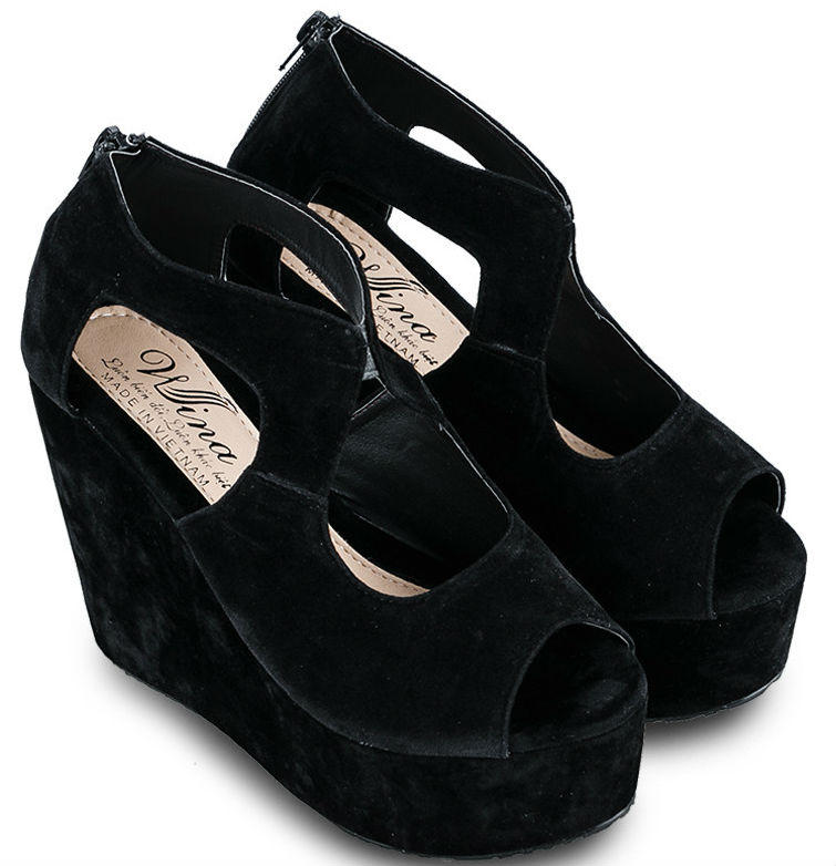 Những kiểu giày đế xuồng thời trang và cá tính