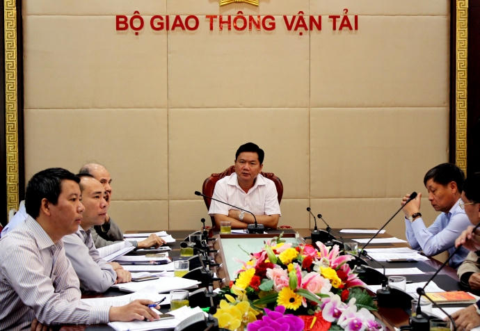 Bộ trưởng Thăng: “Một “lốt xe” vào bến Mỹ Đình phải chi 500 - 600 triệu đồng?”