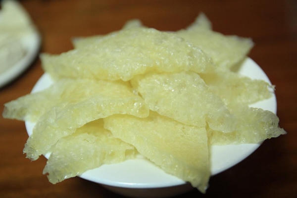 3 thực phẩm chứa nhiều hóa chất mọi người vẫn ăn trong ngày Tết