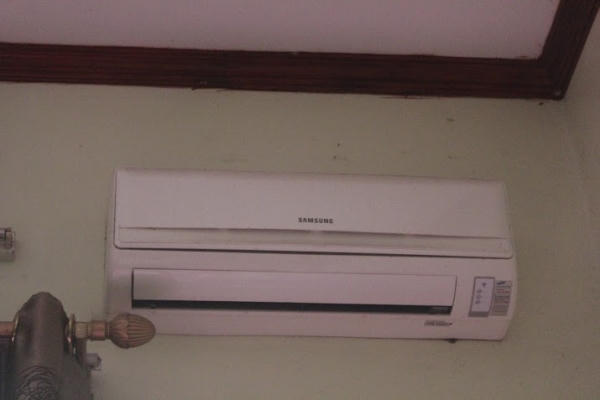 Ổn áp Standa bất ngờ dâng điện gây cháy nhiều thiết bị?