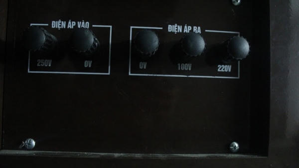 Ổn áp Standa bất ngờ dâng điện gây cháy nhiều thiết bị?