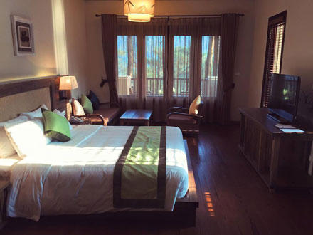 Cận cảnh resort xây không phép ngang nhiên tại Vườn Quốc gia Ba Vì