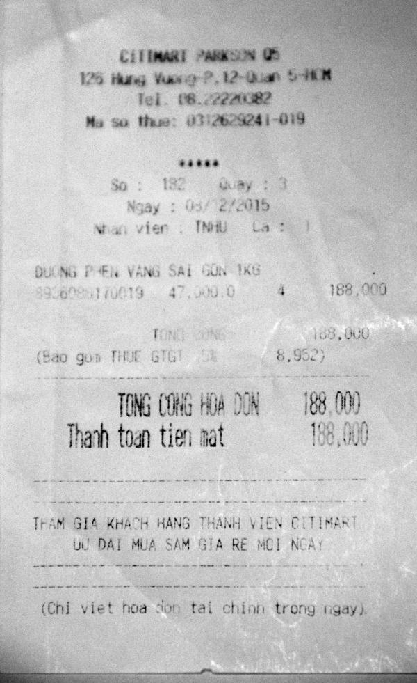 Kinh hoàng... đường phèn nhuộm màu!