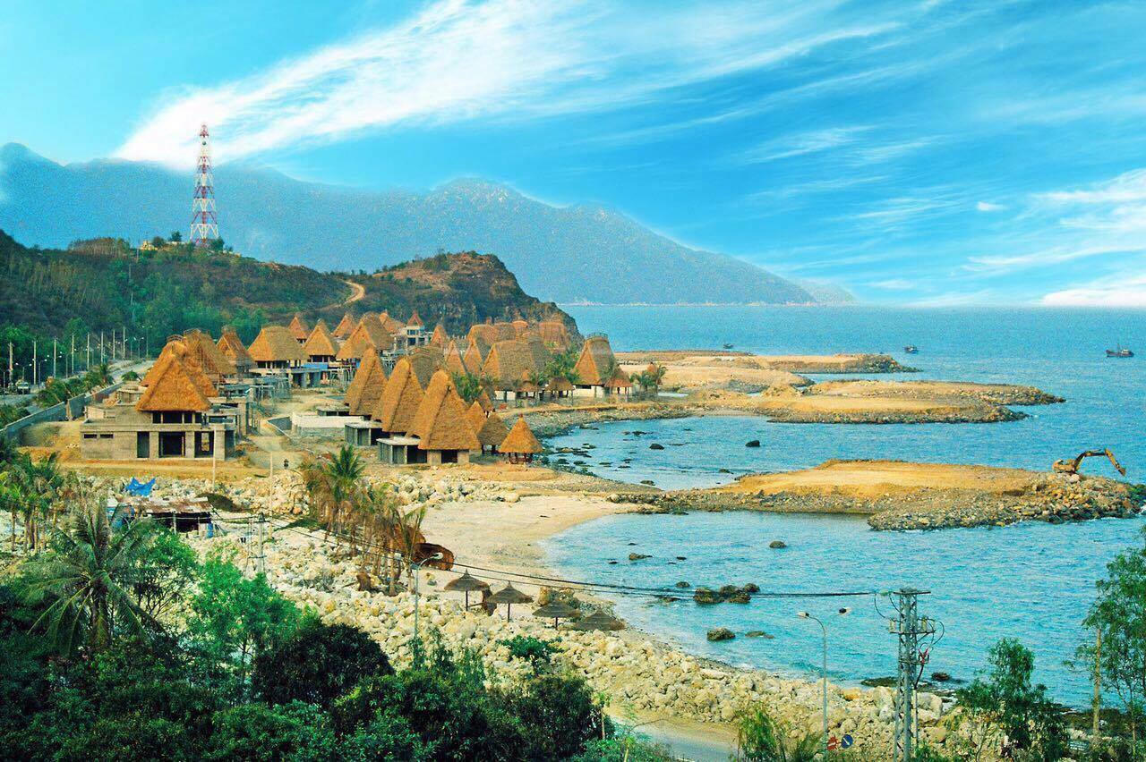 Dự án Champarama Resort & Spa Nha Trang thi công ồ ạt