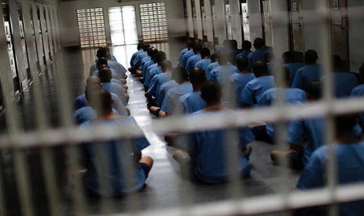 Tân vương Thái Lan xem xét tha bổng cho khoảng 15.000 tù nhân 