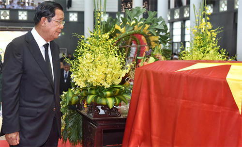 Các đoàn quốc tế viếng Chủ tịch nước Trần Đại Quang