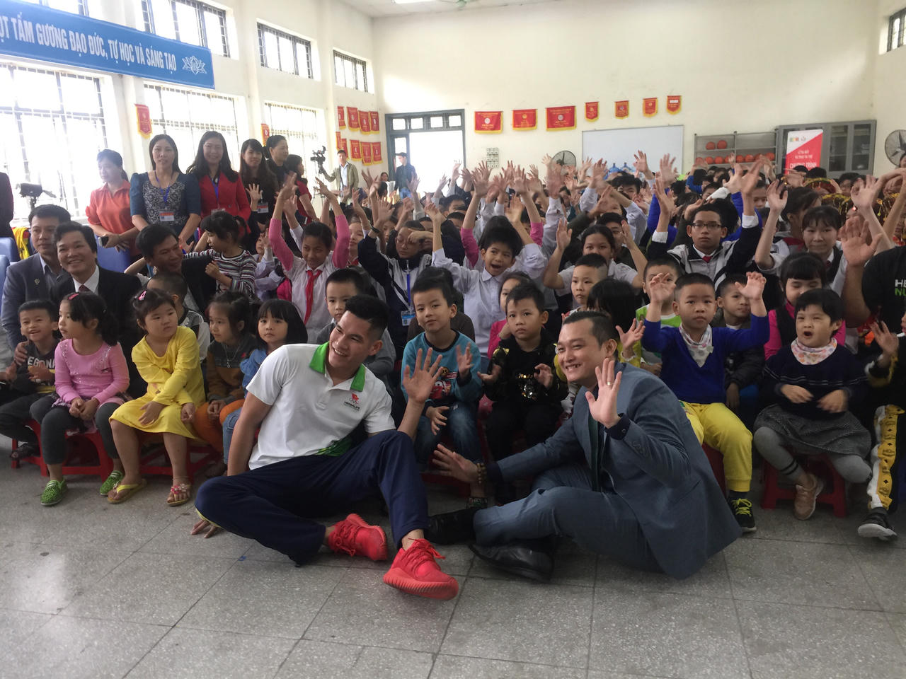 Herbalife tài trợ hơn 500 triệu đồng cho học sinh khiếm thính THCS Xã Đàn