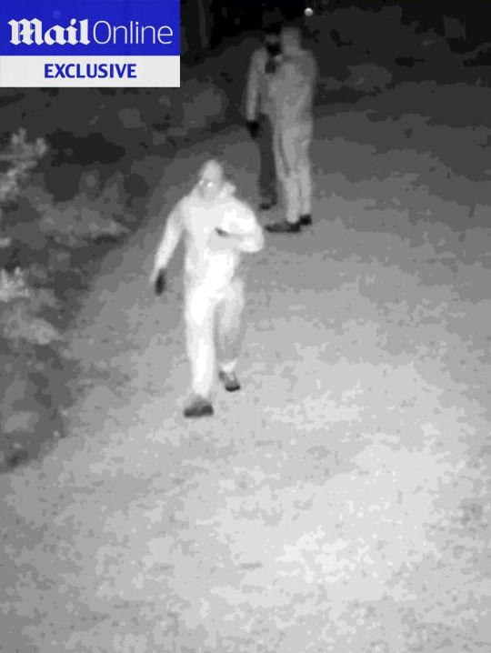 Vợ chồng David Beckham tạm thời không trở về căn biệt thự 6 triệu đô vì trộm đột nhập