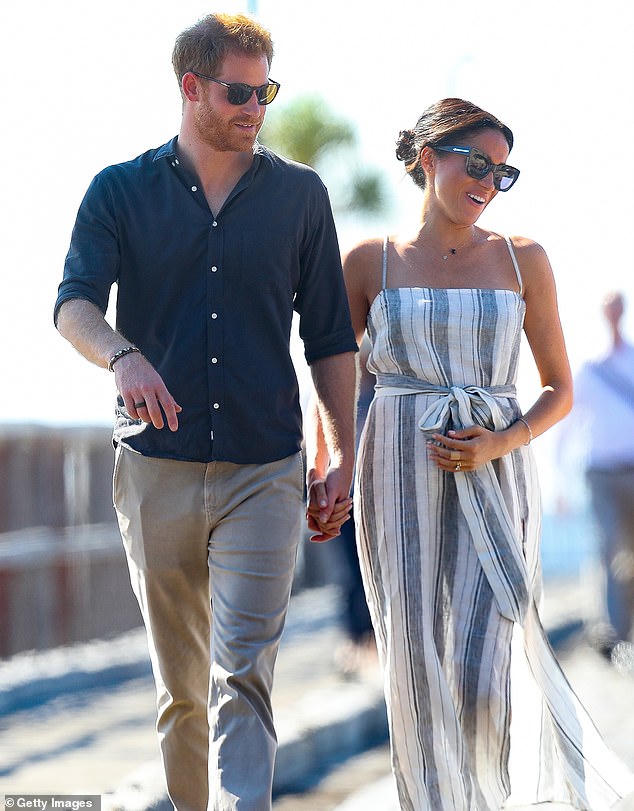 Công nương Meghan Markle đã từng bắt chồng cũ ký “hợp đồng mang thai”