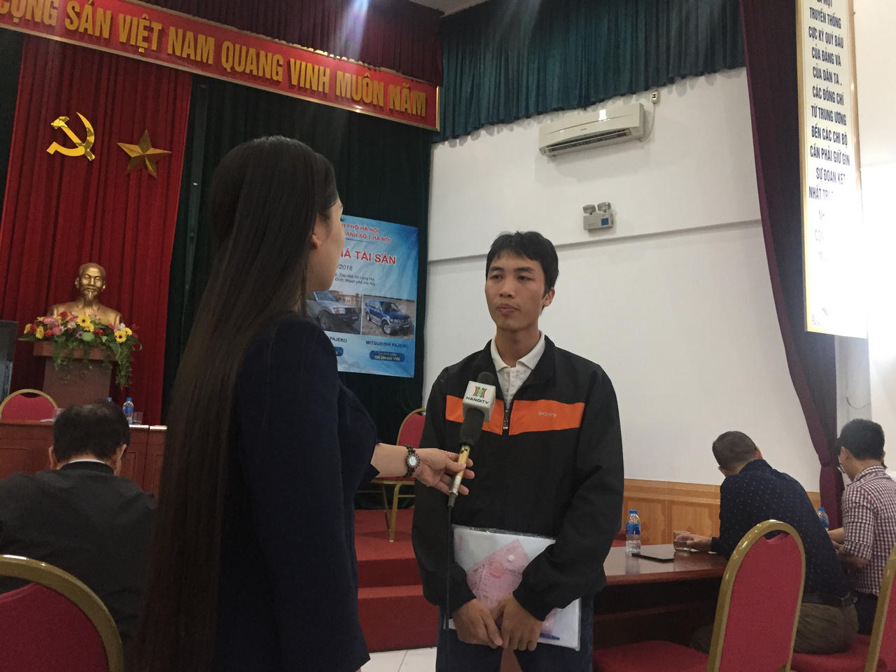 Đấu giá 3 ô tô thanh lý thuộc Bộ Ngoại giao, thu 457.266.000 đồng