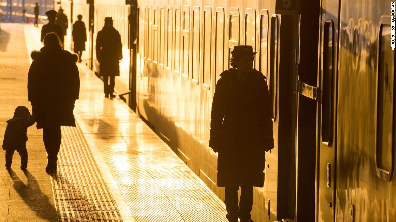 Trung Quốc đối mặt với suy giảm dân số “không thể dừng lại” trong thập kỷ tới