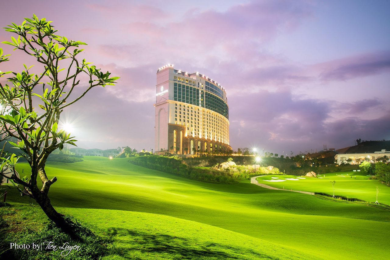 FLC Hạ Long rực rỡ chào xuân 