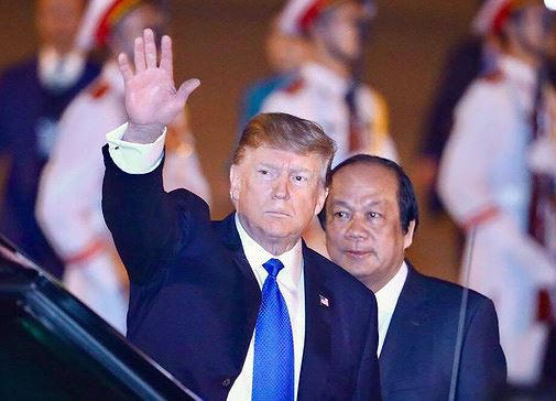Tổng thống Donald Trump đã tới Việt Nam 