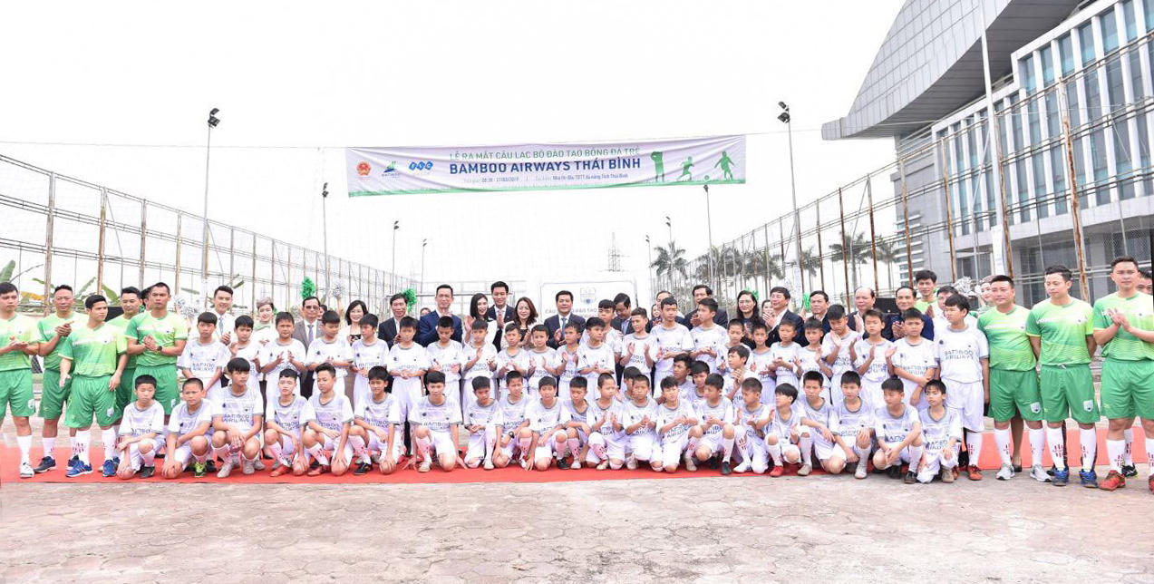 Ra mắt Câu lạc bộ đào tạo bóng đá trẻ Bamboo Airways Thái Bình