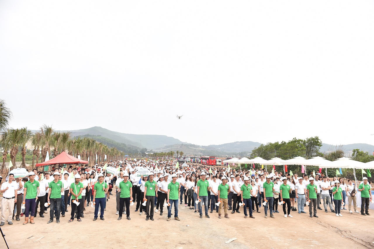 10.000 cây xanh được gieo trồng trong Lễ phát động chiến dịch Go Green 2019 của Tập đoàn FLC
