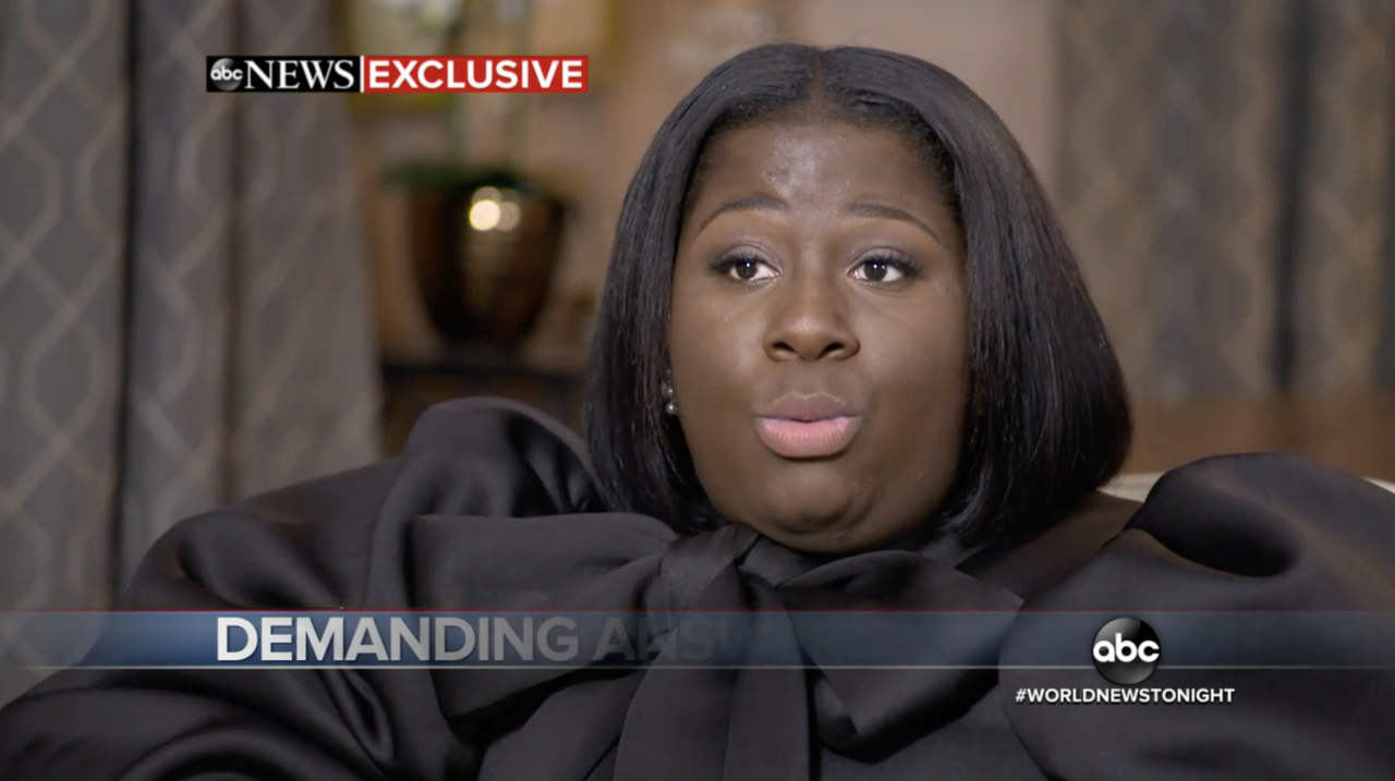 Bé gái qua đời vì bị 5 bạn cùng lớp bắt nạt