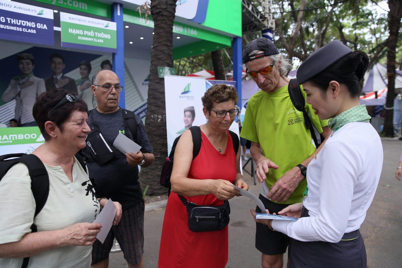 Hàng ngàn vé máy bay 199.000 VND đã được Bamboo Airways bán ra trong ngày hội du lịch TP Hồ Chí Minh 2019
