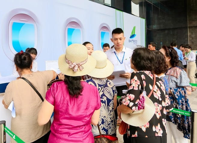 Sức hút đặc biệt của vé Hạng thương gia với giá trải nghiệm tại Bamboo Airways Tower 265 Cầu Giấy