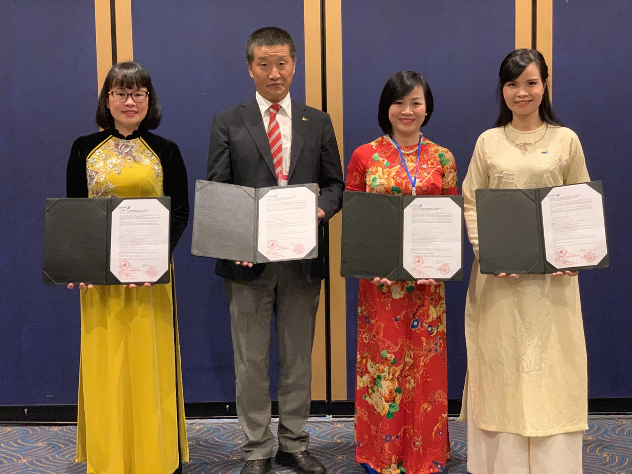 Bamboo Airways kí biên bản ghi nhớ hợp tác với Tỉnh Ibaraki và Fukushima - Nhật Bản