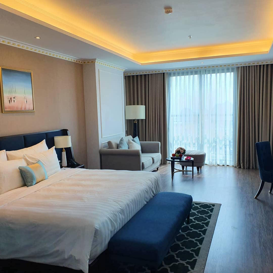 FLC Hạ Long - Thức dậy giữa kỳ quan