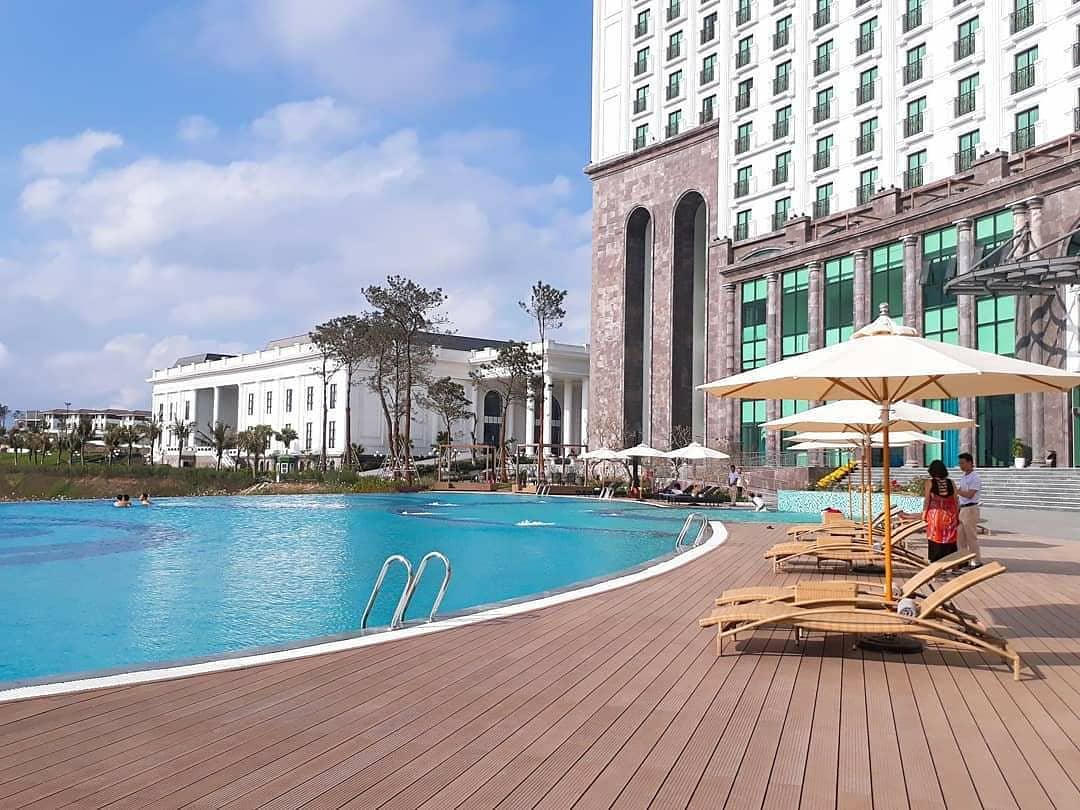 FLC Hạ Long - Thức dậy giữa kỳ quan