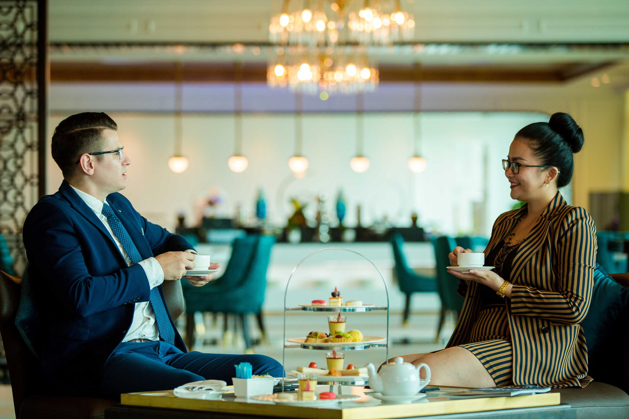 Thú vui “sang chảnh” mới ở Hạ Long: Thưởng trà từ độ cao 100m