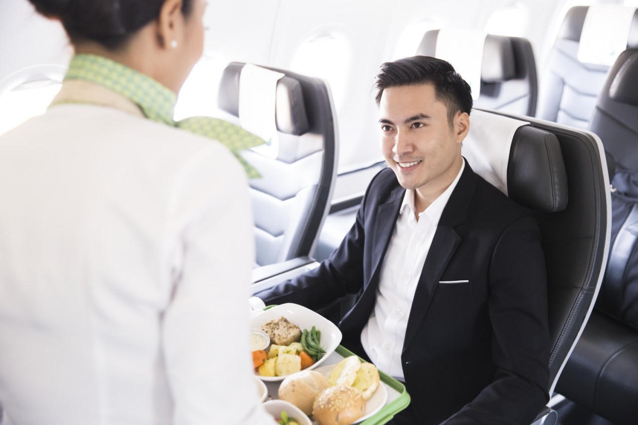 Giải mã dịch vụ đắt giá trên khoang máy bay Hạng Thương gia 