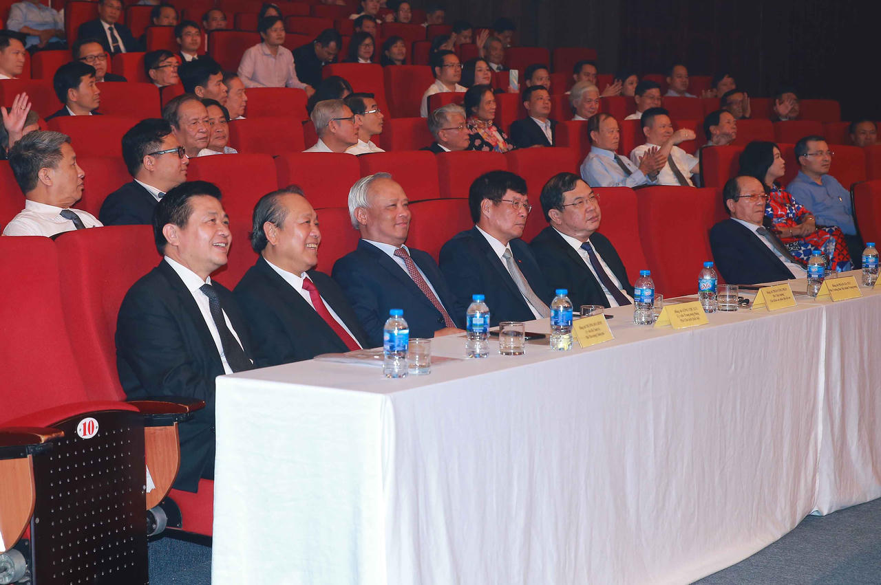 Liên đoàn Luật sư Việt Nam: 10 năm một chặng đường