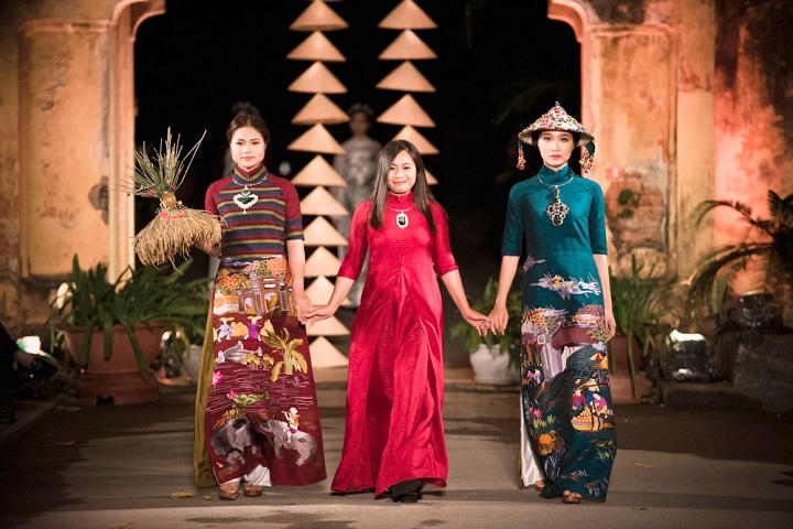 Hà Nội liên tiếp nhận các giải thưởng danh giá về du lịch