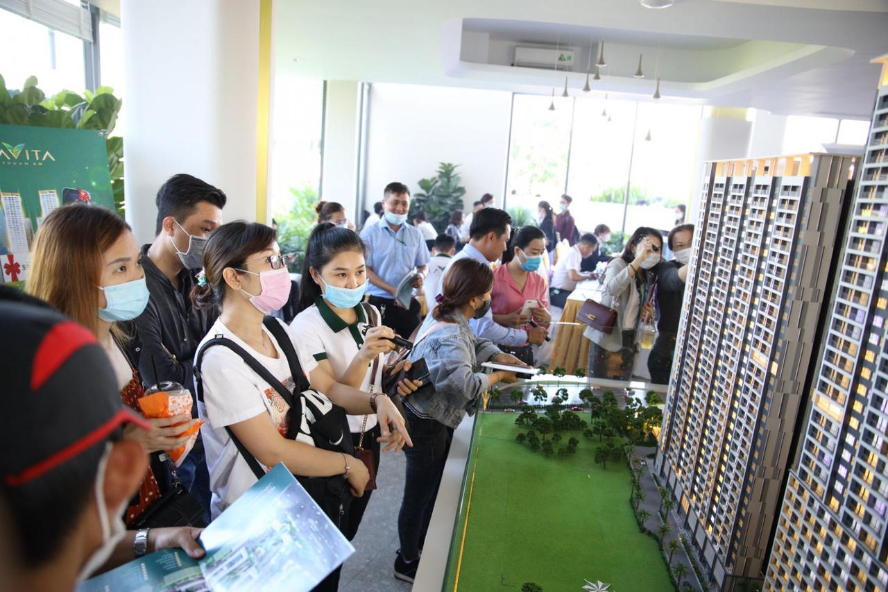 Bất động sản đứng im, người mua nhà, đất ở thực tranh thủ cơ hội cuối năm