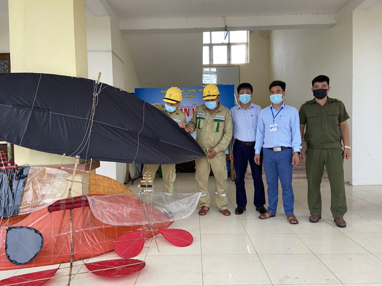 Báo động tình trạng thả diều gây mất an toàn lưới điện tại Thái Nguyên