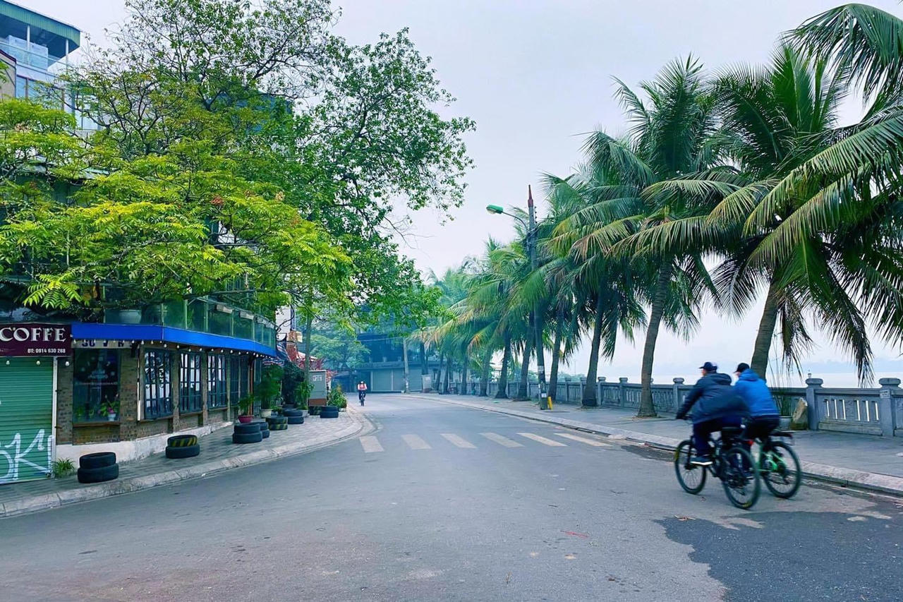 Hà Nội khác lạ Ngày mùng 1 Tết