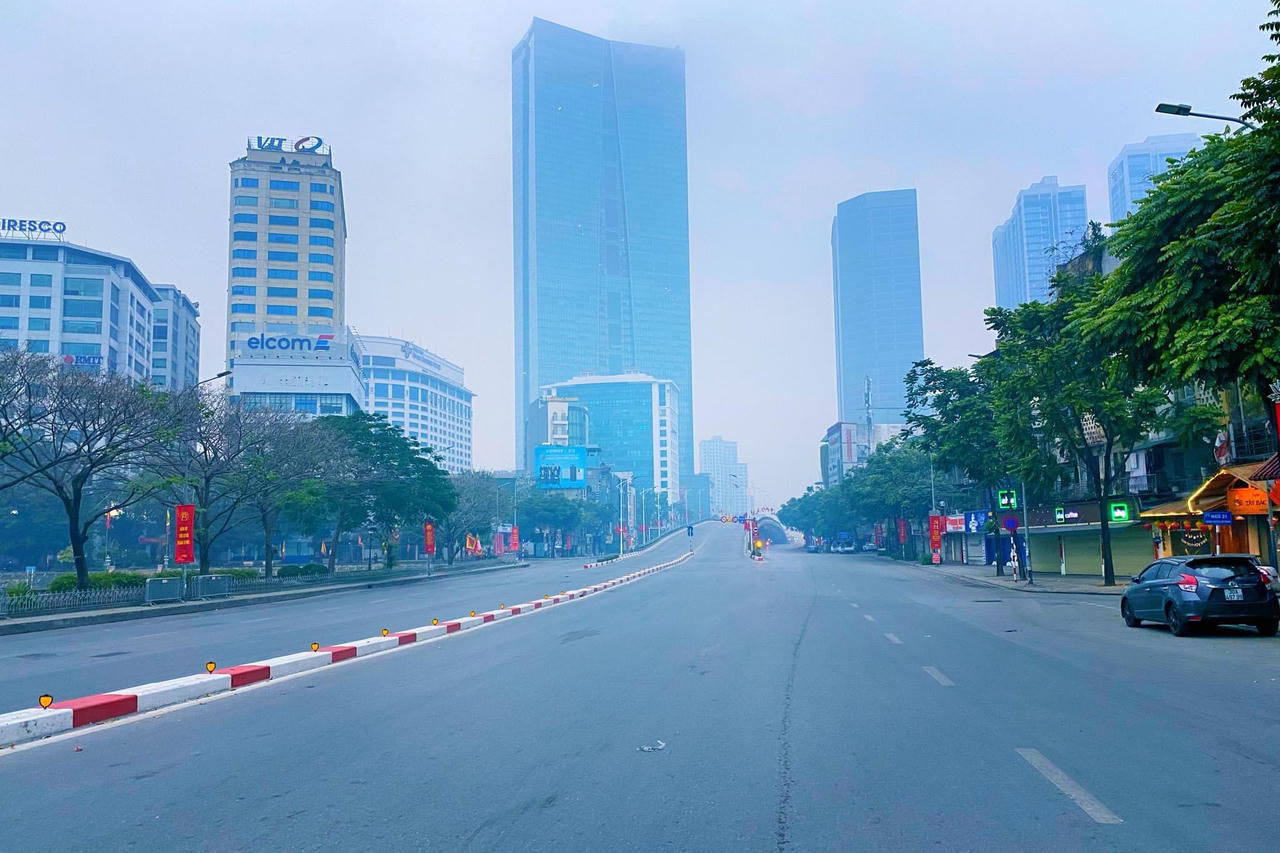 Hà Nội khác lạ Ngày mùng 1 Tết