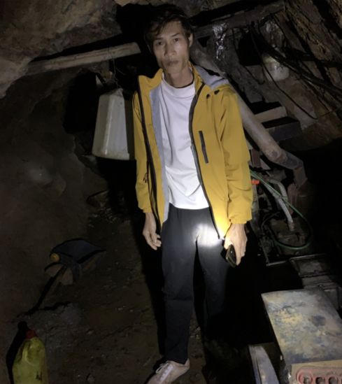 Phát hiện 1 tấn quặng vàng bị khai thác trái phép tại Lai Châu