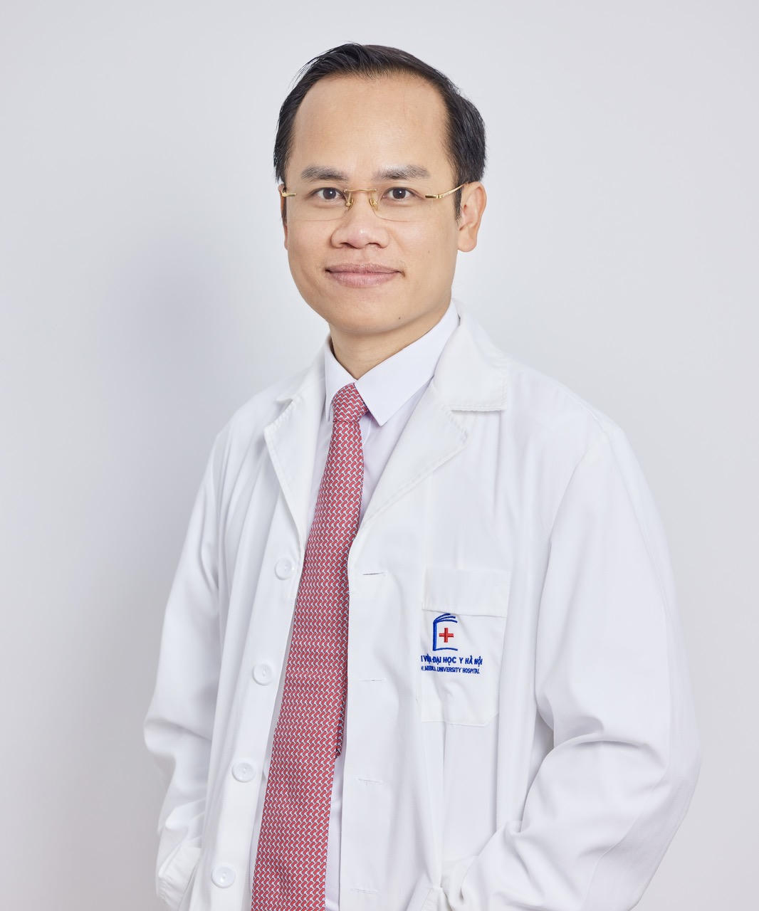 30 suất phẫu thuật nâng mũi miễn phí cho tân sinh viên