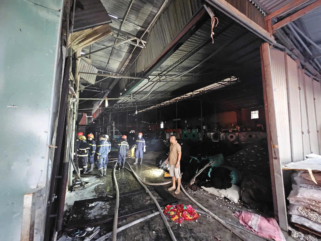 Cháy lớn tại Hà Nội, 1 người tử vong