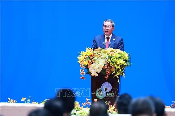 Thủ tướng đề xuất ba nội hàm chính của hành lang kinh tế thế hệ mới tại Hội nghị GMS 8 Mekong mở rộng lần thứ 8