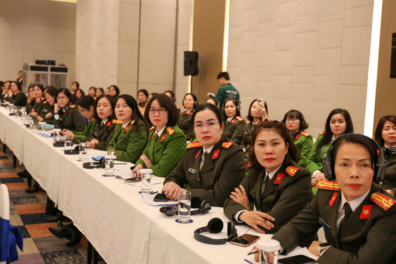 Hơn 200 đại biểu tham dự hội nghị nâng cao năng lực của phụ nữ trong lĩnh vực thực thi pháp luật