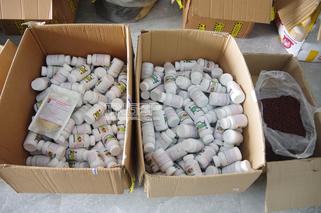 Phát hiện 3 vụ bán thuốc chữa bệnh giả, thực phẩm giả