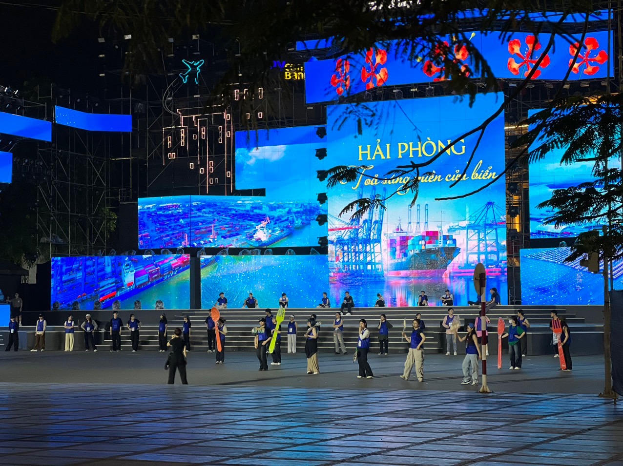Tích cực chuẩn bị cho đêm hội “Hải Phòng - Tỏa sáng miền cửa biển” 