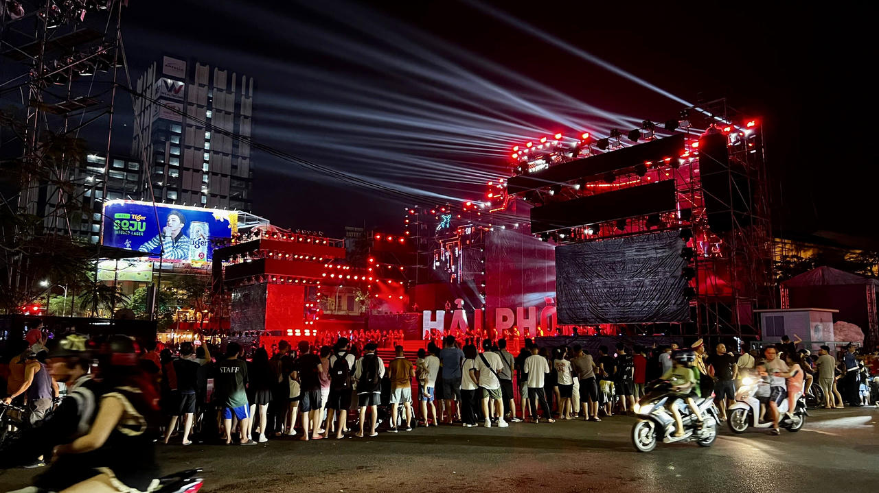 Tích cực chuẩn bị cho đêm hội “Hải Phòng - Tỏa sáng miền cửa biển” 