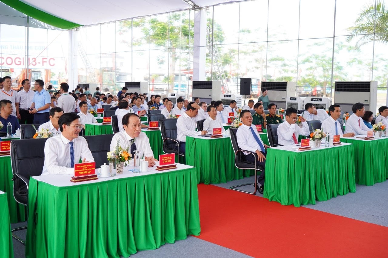 Khởi công xây hơn 2.500 căn nhà ở xã hội tại Khu công nghiệp Tràng Duệ