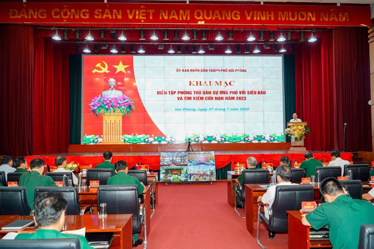 Hải Phòng diễn tập ứng phó với siêu bão và tìm kiếm cứu nạn 