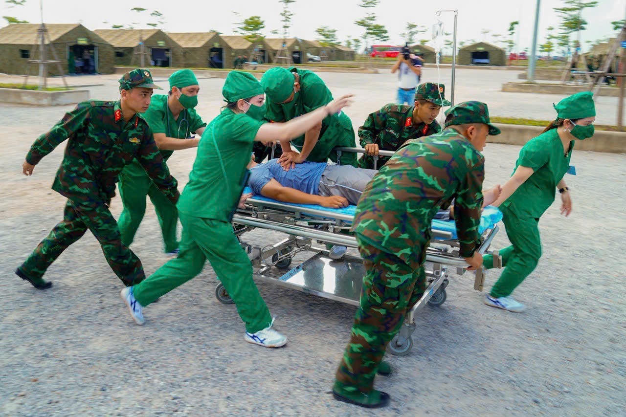 Hải Phòng diễn tập ứng phó với siêu bão và tìm kiếm cứu nạn 