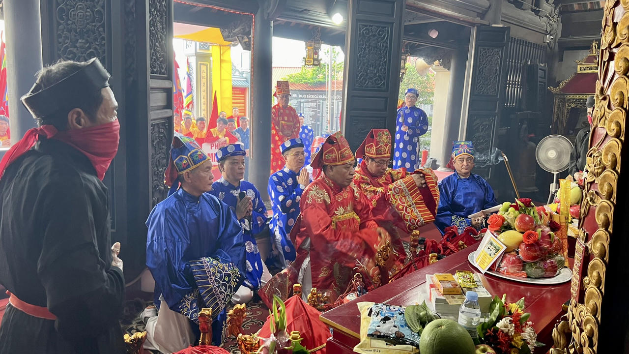 Trang trọng nghi lễ rước nước Lễ hội Chọi trâu ở Đồ Sơn