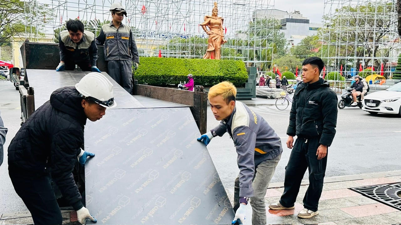 Nhộn nhịp chuẩn bị tổ chức Lễ hội truyền thống nữ tướng Lê Chân