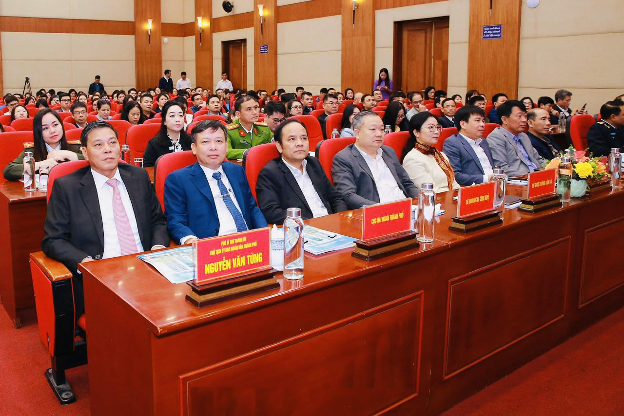 Đối thoại, tháo gỡ vướng mắc cho 250 doanh nghiệp xuất nhập khẩu tại Hải Phòng